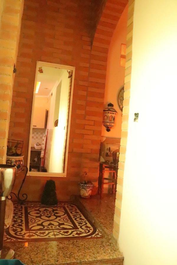 Casa Marhaba - Welcome Seville Exterior photo